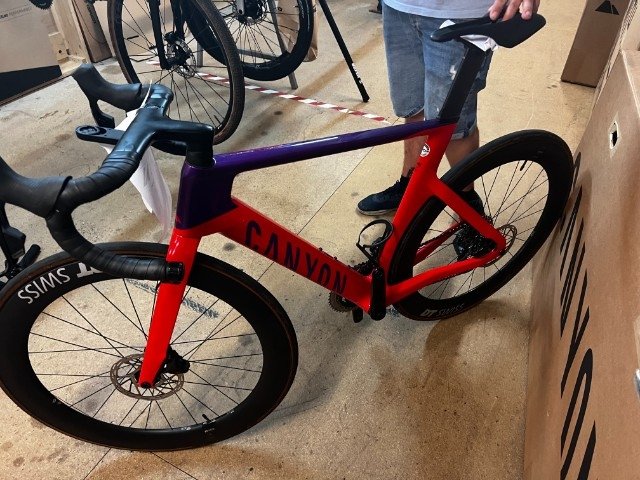 2022 Canyon Aeroad CF SLX 7 Disc eTap - Szwajcarska Dolina