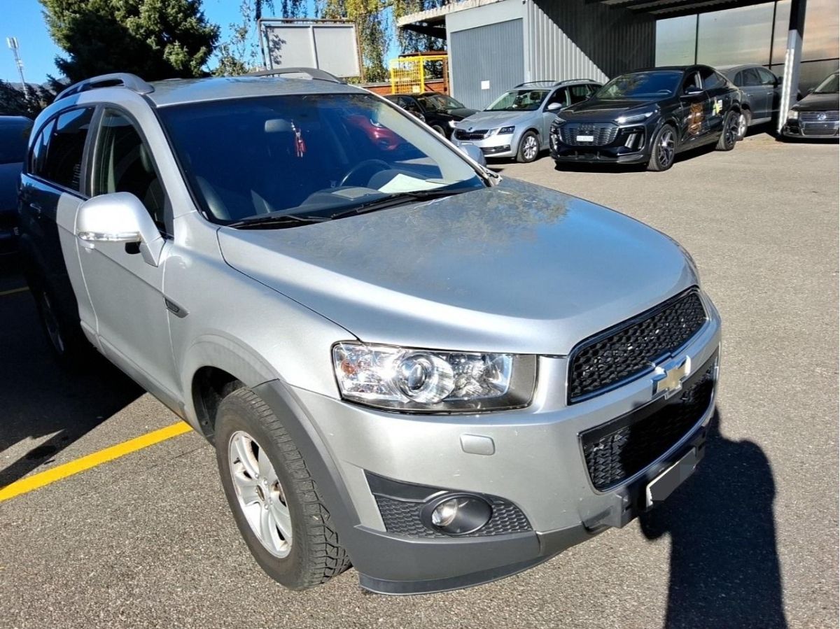 Chevrolet Captiva 2.2 VCDi LS 2WD, 163 HP