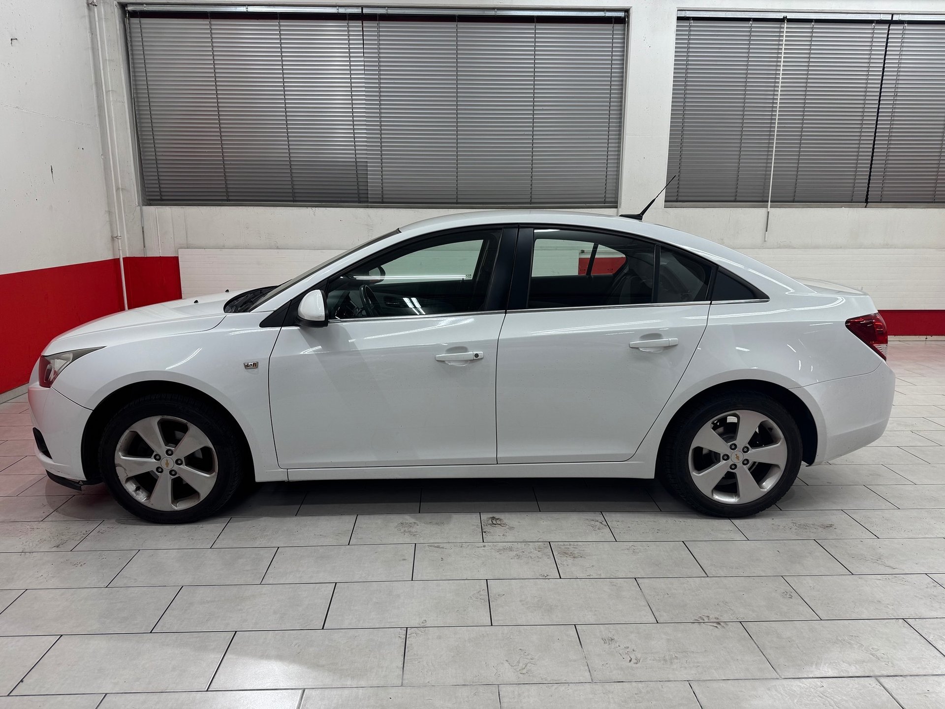 CHEVROLET Cruze 1.8