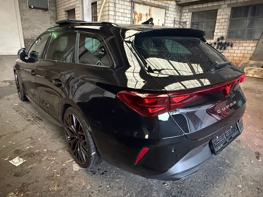 CUPRA Leon ST 1.5 eTSI DSG