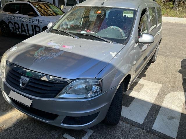 Dacia Logan MCV 1.6 16V Lauréate 7P