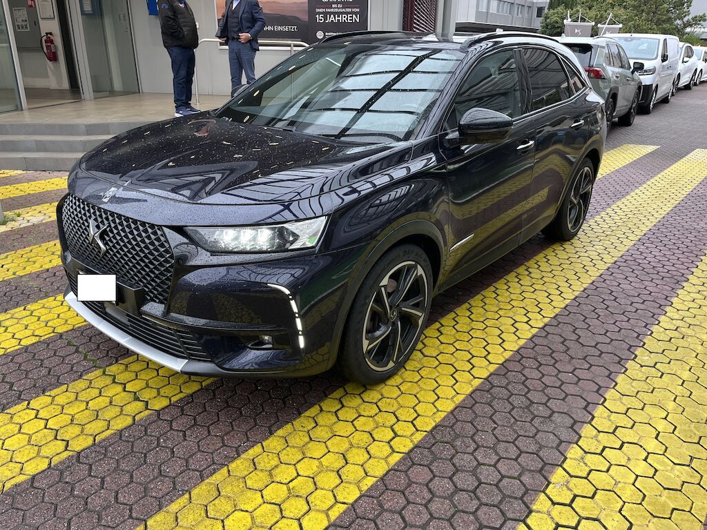 DS DS7 E-Tens Louvre