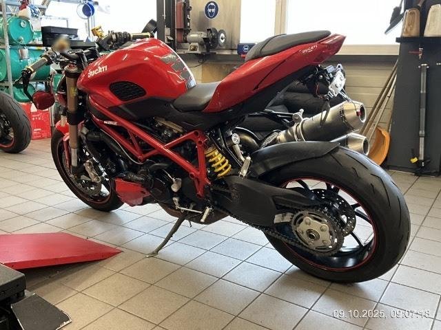 DUCATI Streetfighter 848, 125 HP