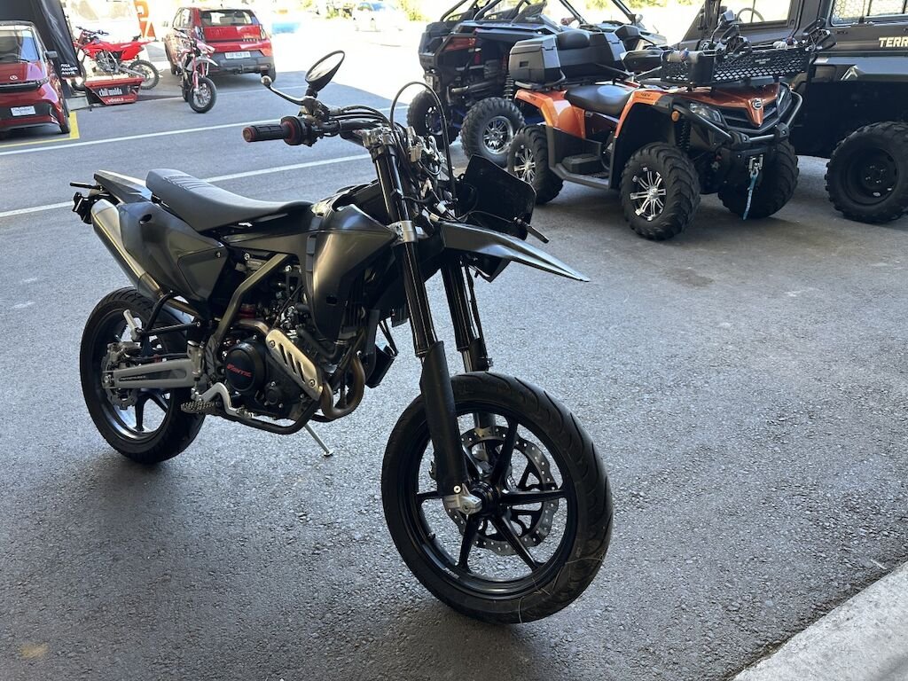 FANTIC XMF  125 Motard