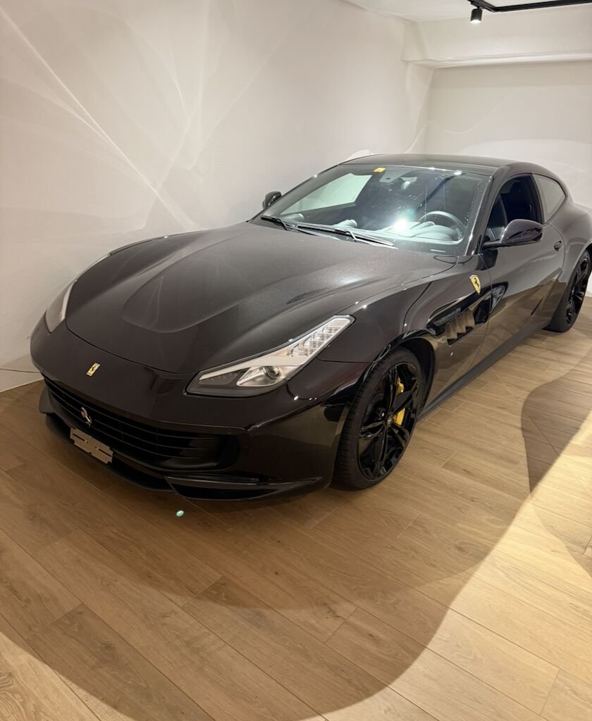 Ferrari GTC4 Lusso