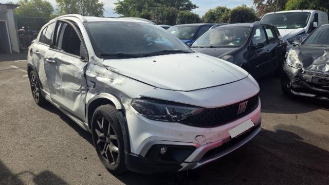 Fiat Tipo 1.0 T3 Cross