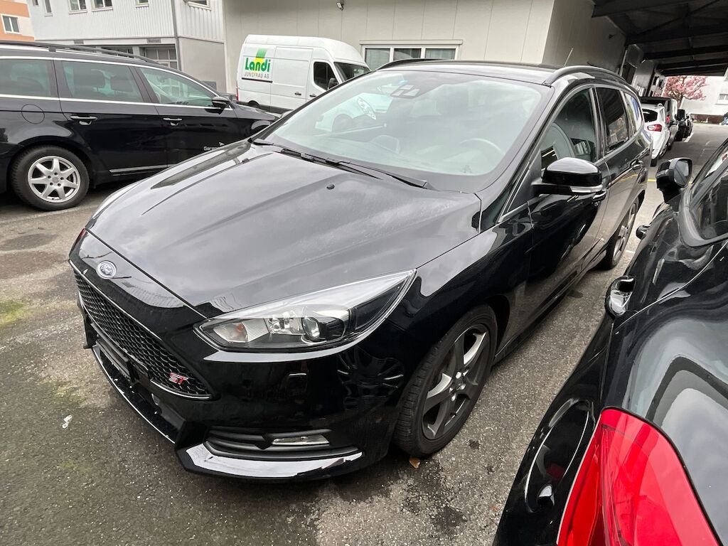 Ford Focus 2.0 SCTi ST3 Focus 2.0 SCTi ST3