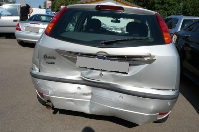 Ford Focus Lim. 2.0 16V Ghia