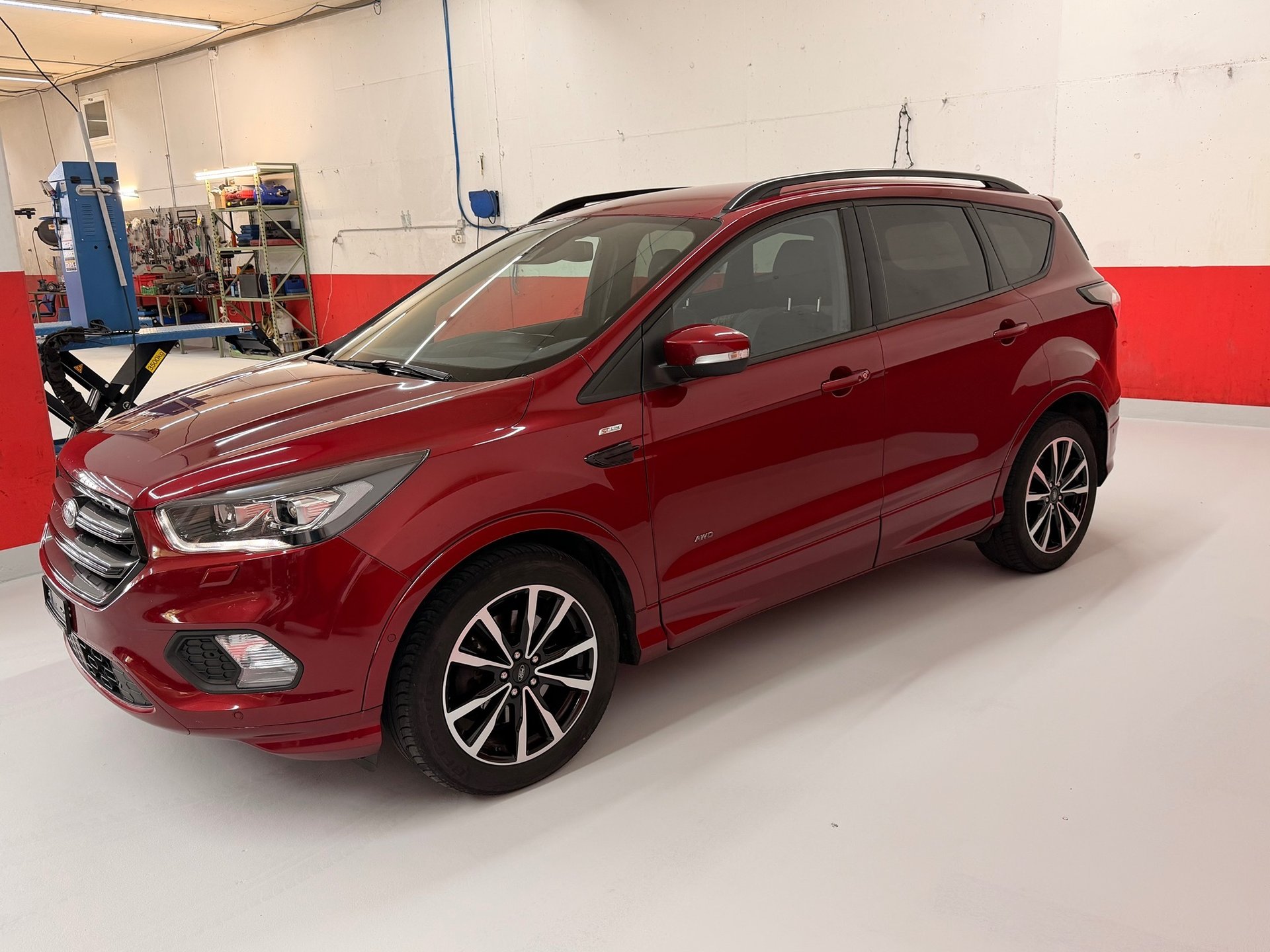 FORD Kuga 2.0 TDCi 4x4 ST Line