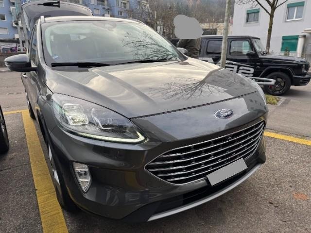 Ford Kuga 2.5 Hybrid Titanium X 4x4