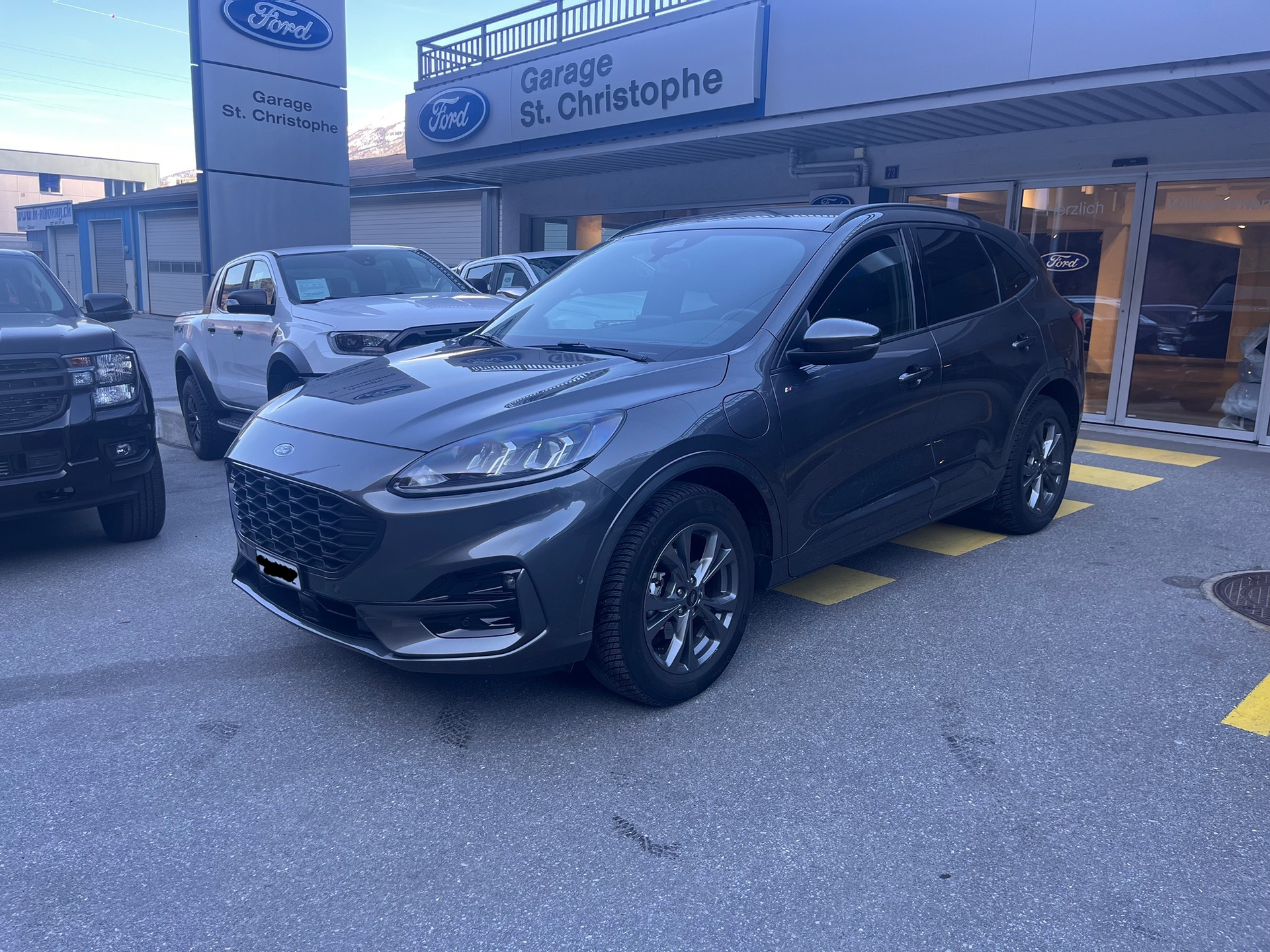 FORD Kuga 2.5 PHEV