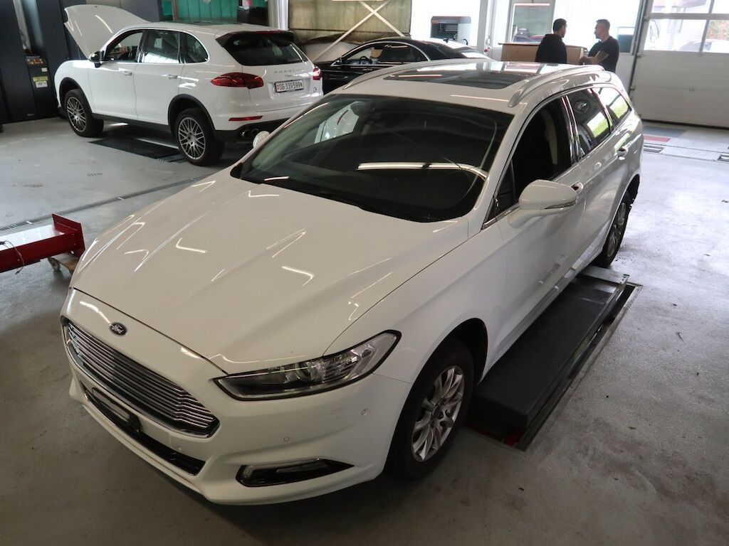Ford Mondeo Station Wagon 2.0 TDCi 180 Titanium