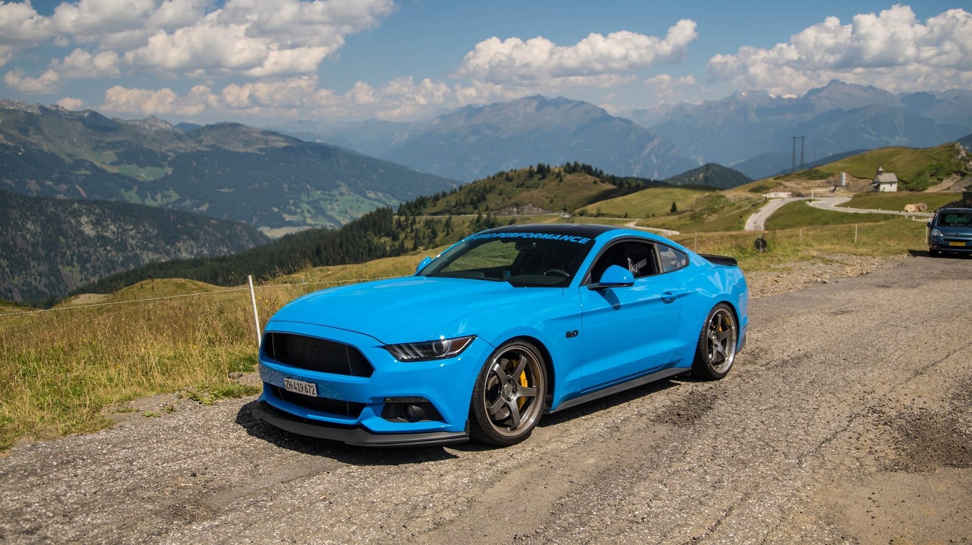 FORD Mustang GT