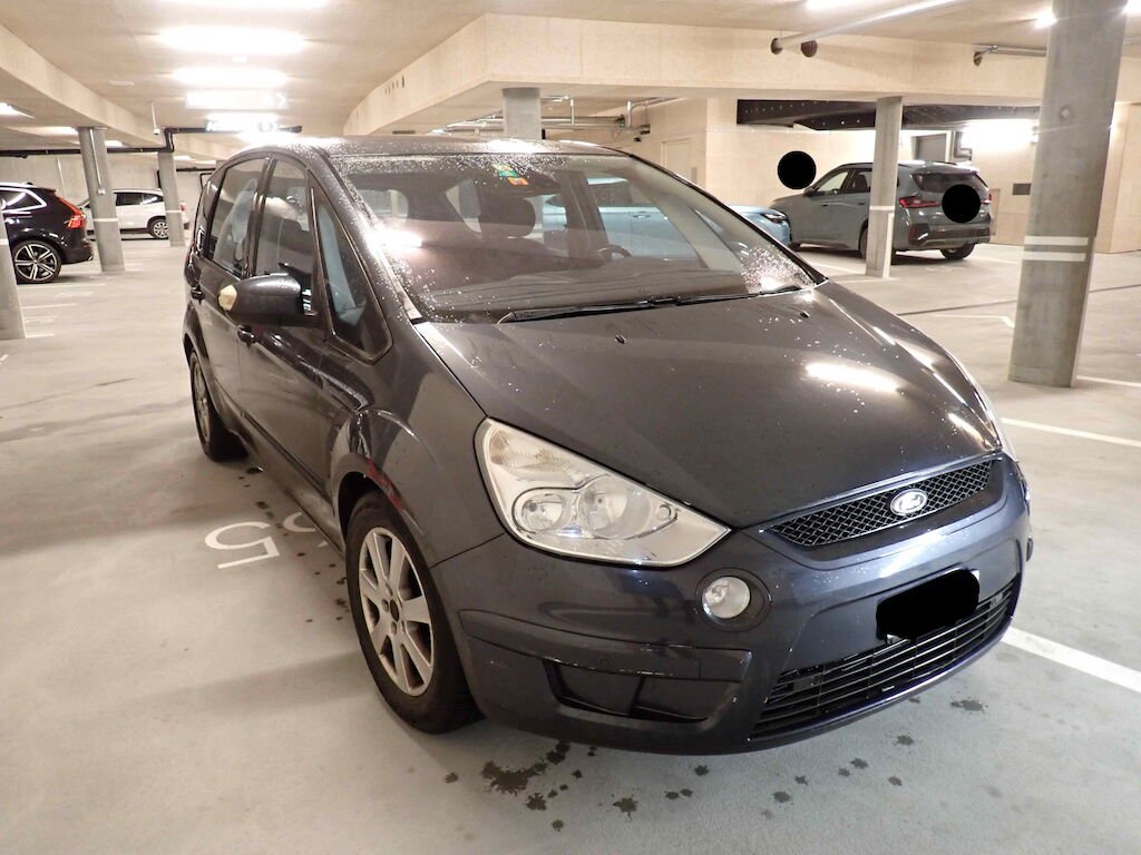 FORD S-MAX 2.5I T TITANIUM