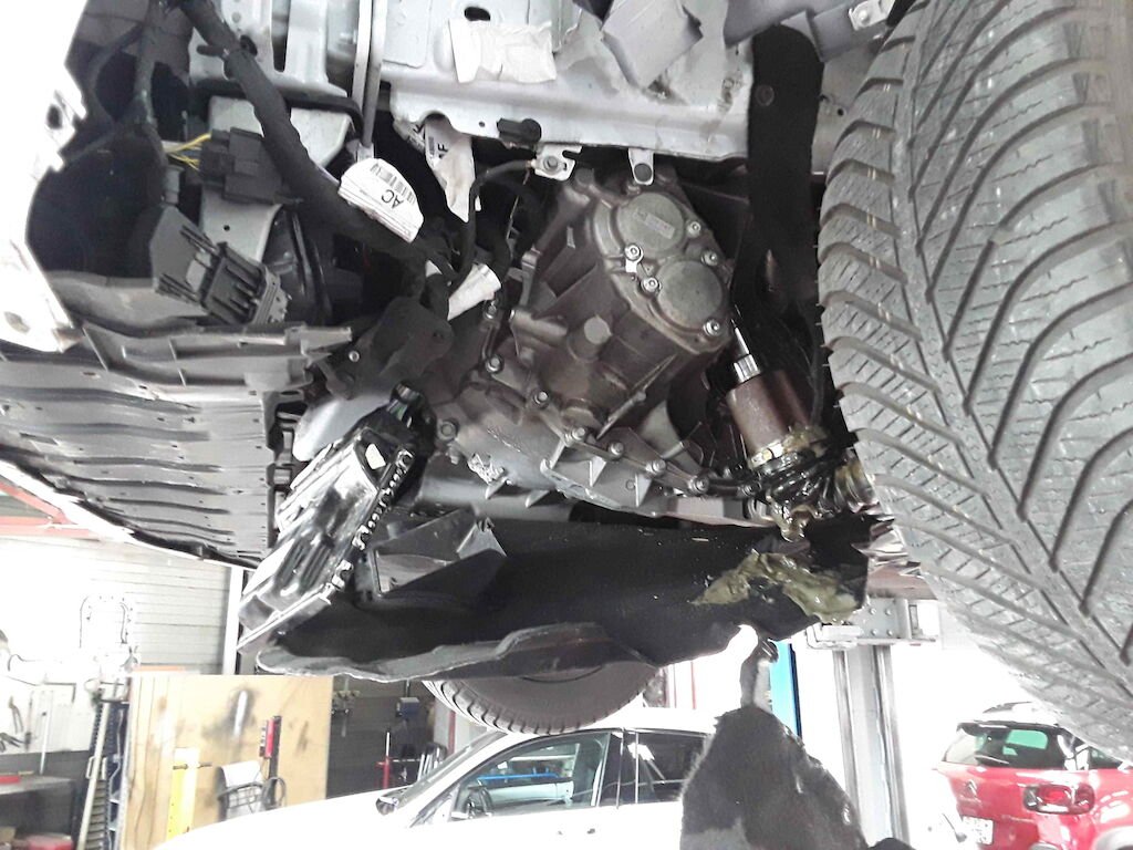 FORD TRANSIT CONNECT TREND