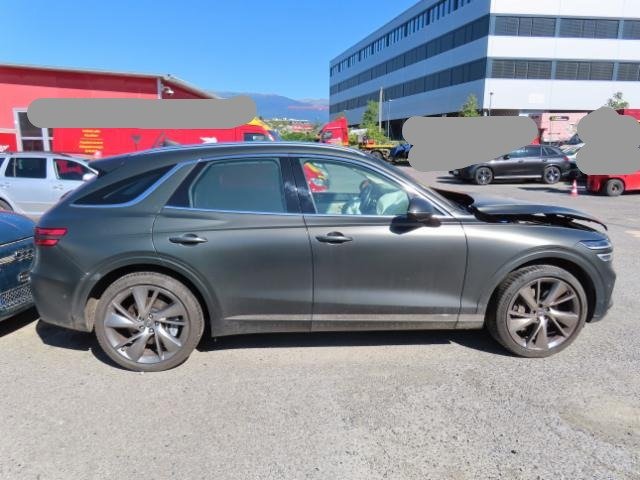 Genesis GV70 2.5T Luxury