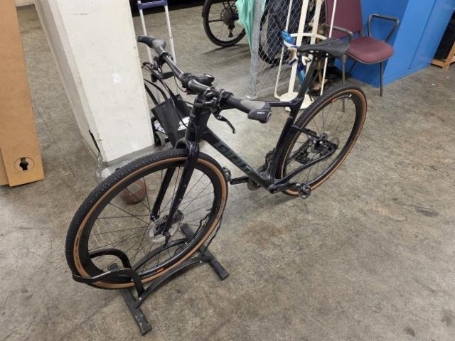 Giant Revolt Advanced Pro 1, M