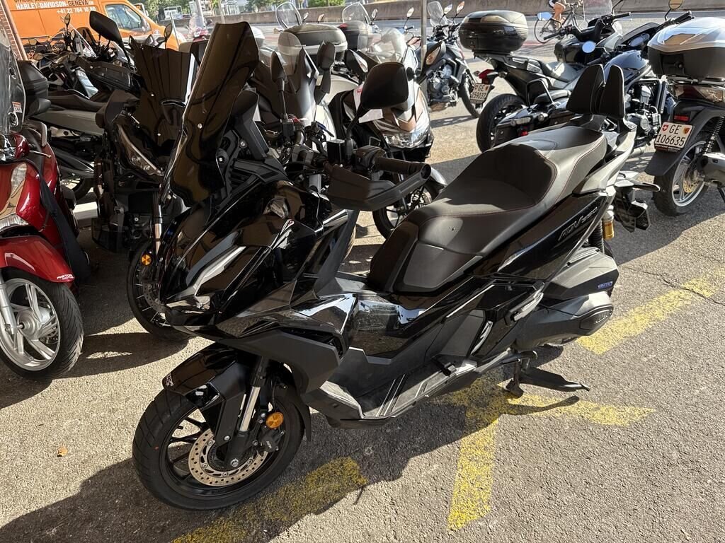HONDA ADV 350