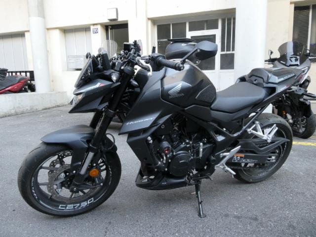 Honda CB750A Moto