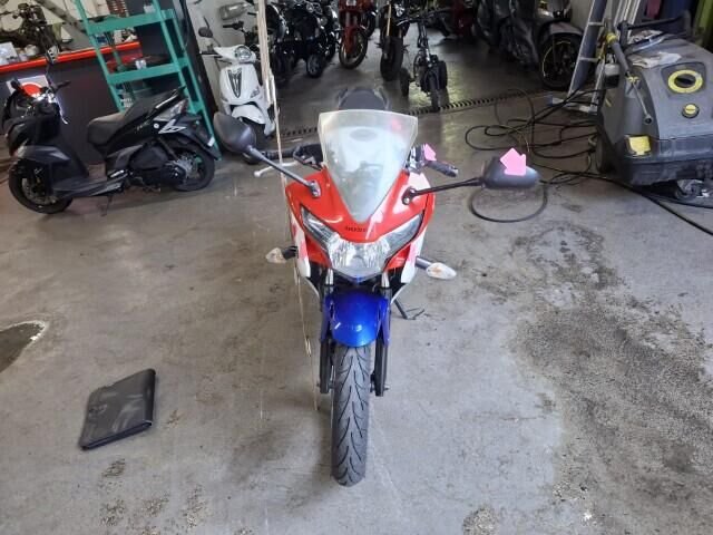 HONDA CBR 125 R