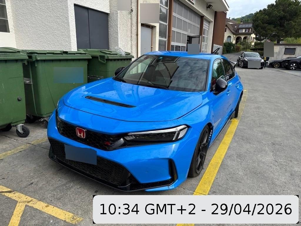 Honda Civic  2.0 i-VTEC Type R 2.0, 329 HP