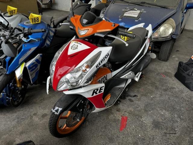 Honda NSC 50 WH Vision offen