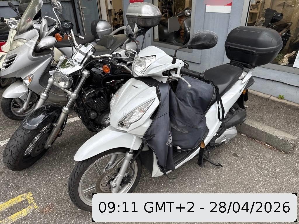 Honda Vision NSC 110 E, 8 HP