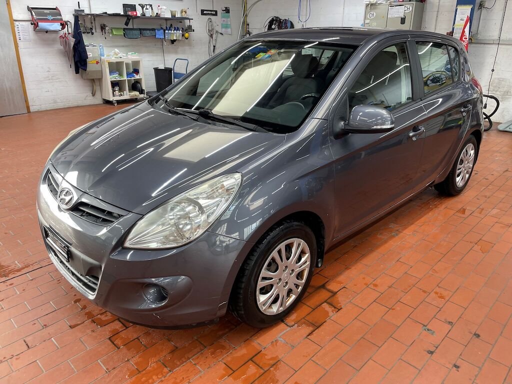 Hyundai I20