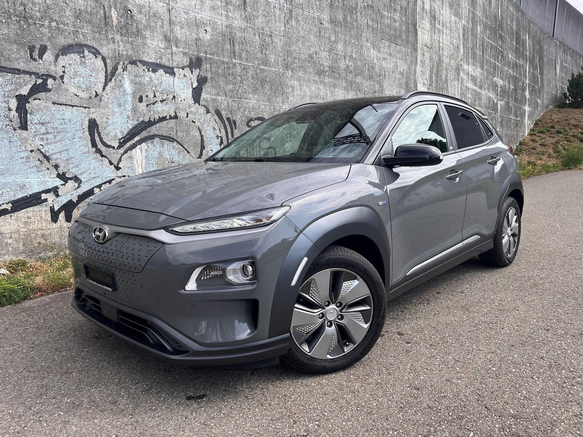 HYUNDAI Kona EV