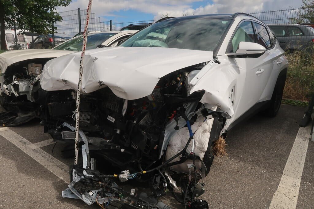 Hyundai Tucson 1.6 T-GDi HEV Vertex Swiss Edition 4WD