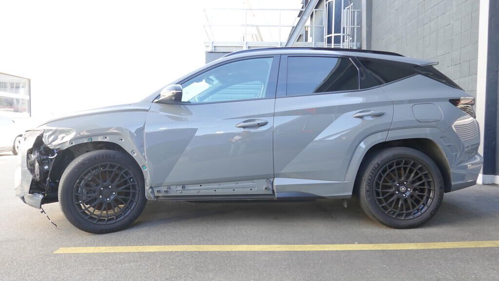 HYUNDAI Tucson 1.6 TGDI PHEV Amplia 4WD