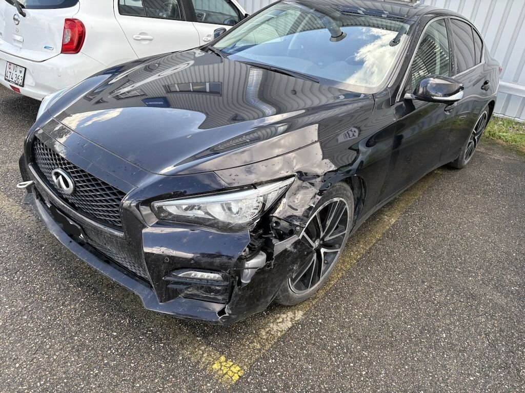 Infiniti Q50 3.5 S Hybrid AWD