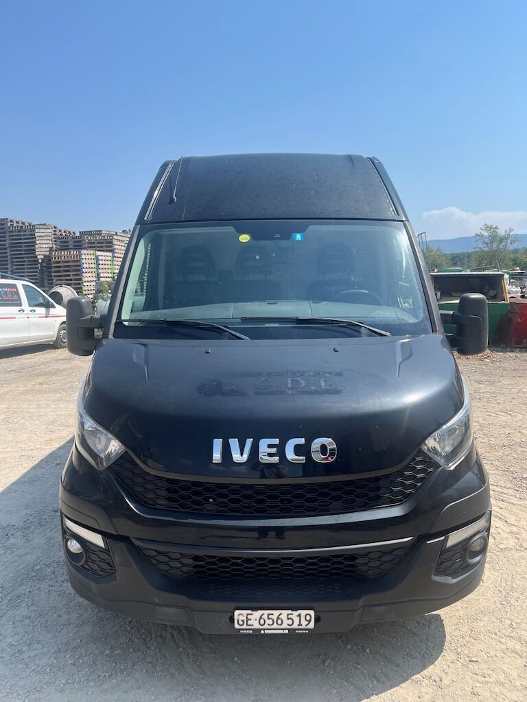 Iveco Daily 33 S 13 V