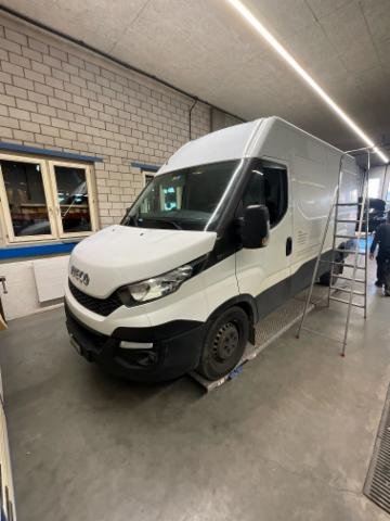 Iveco Daily 35S 17V Kaw.3520L H1.9 3.0 HPI 170
