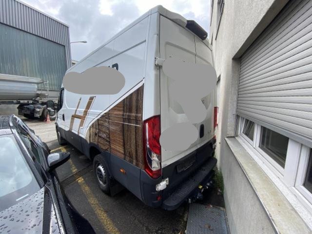 Iveco Daily 35S16V 2.3 HPI 156