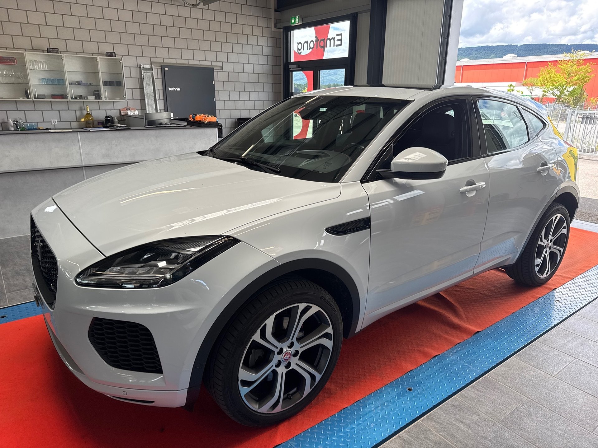JAGUAR E-Pace D180 AWD