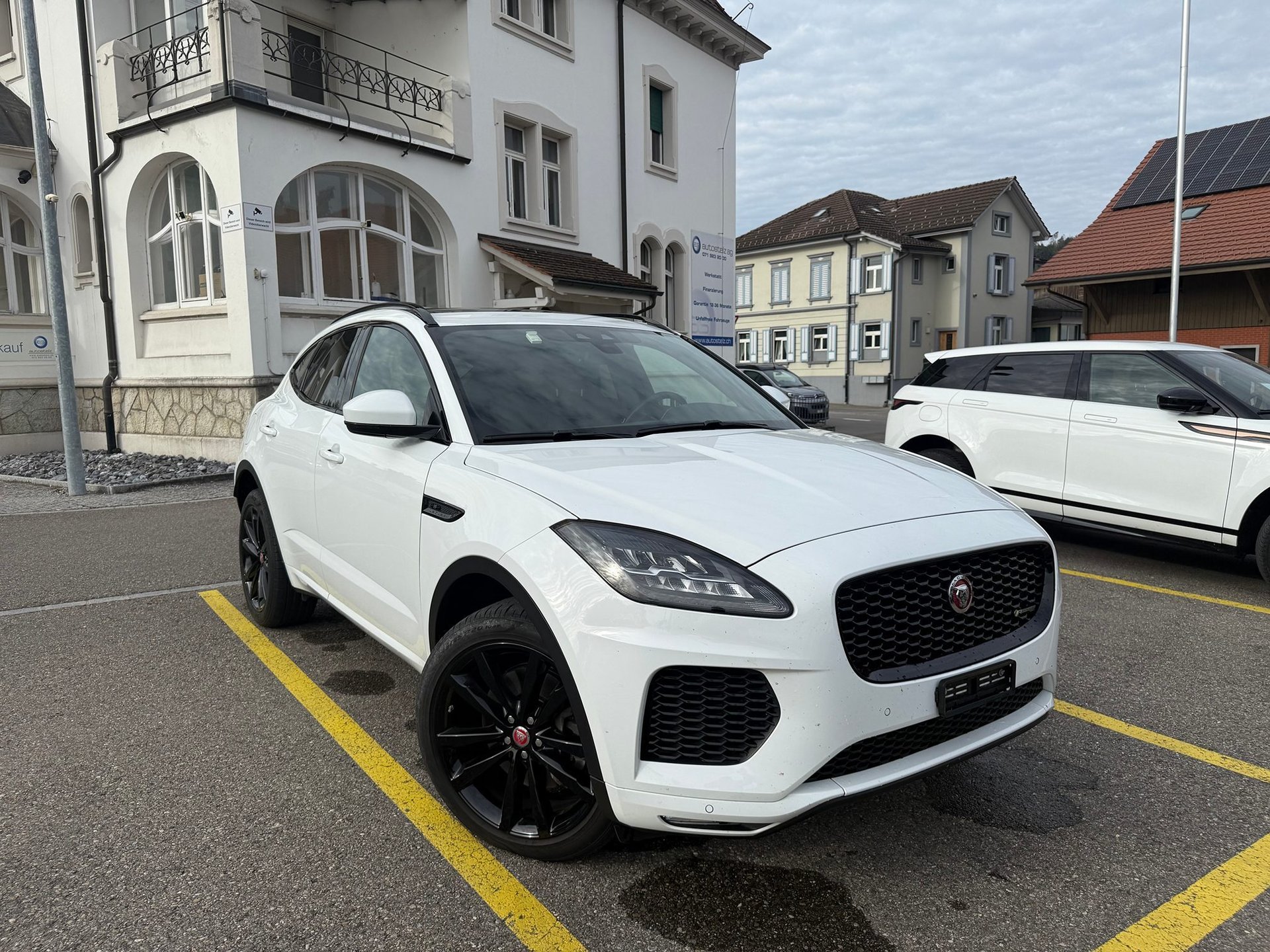 JAGUAR E-Pace P250 AWD