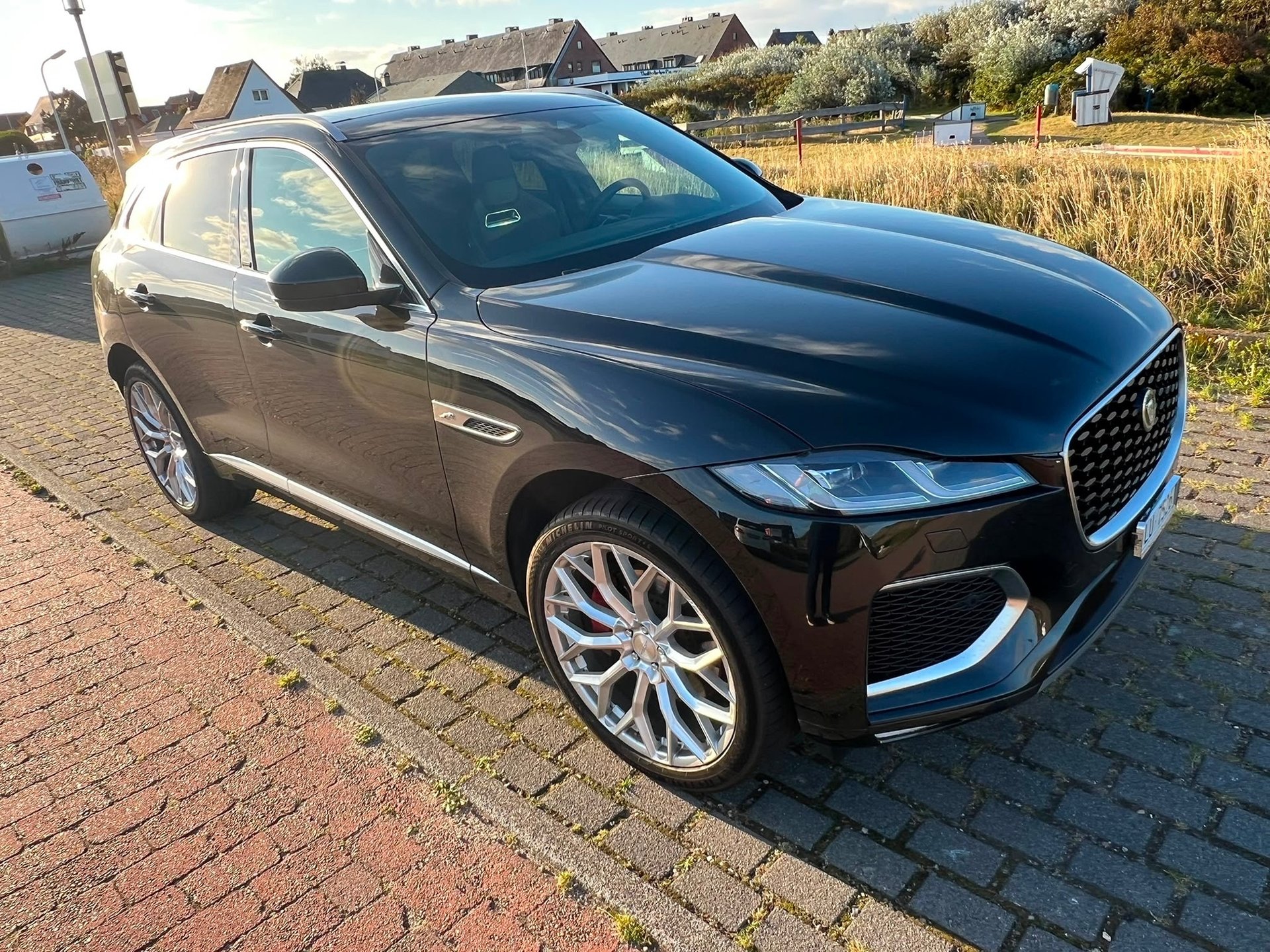 JAGUAR F-Pace 400e PHEV