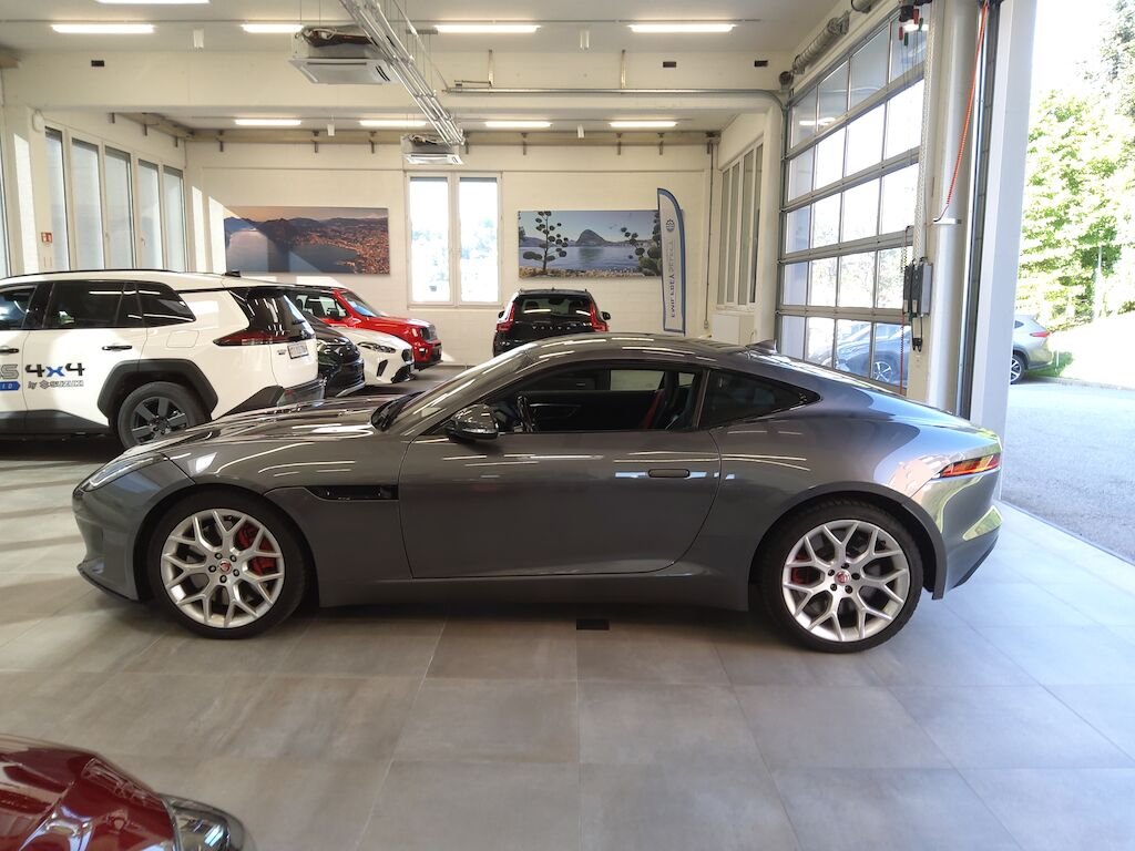 Jaguar F-Type Coupé 2.0