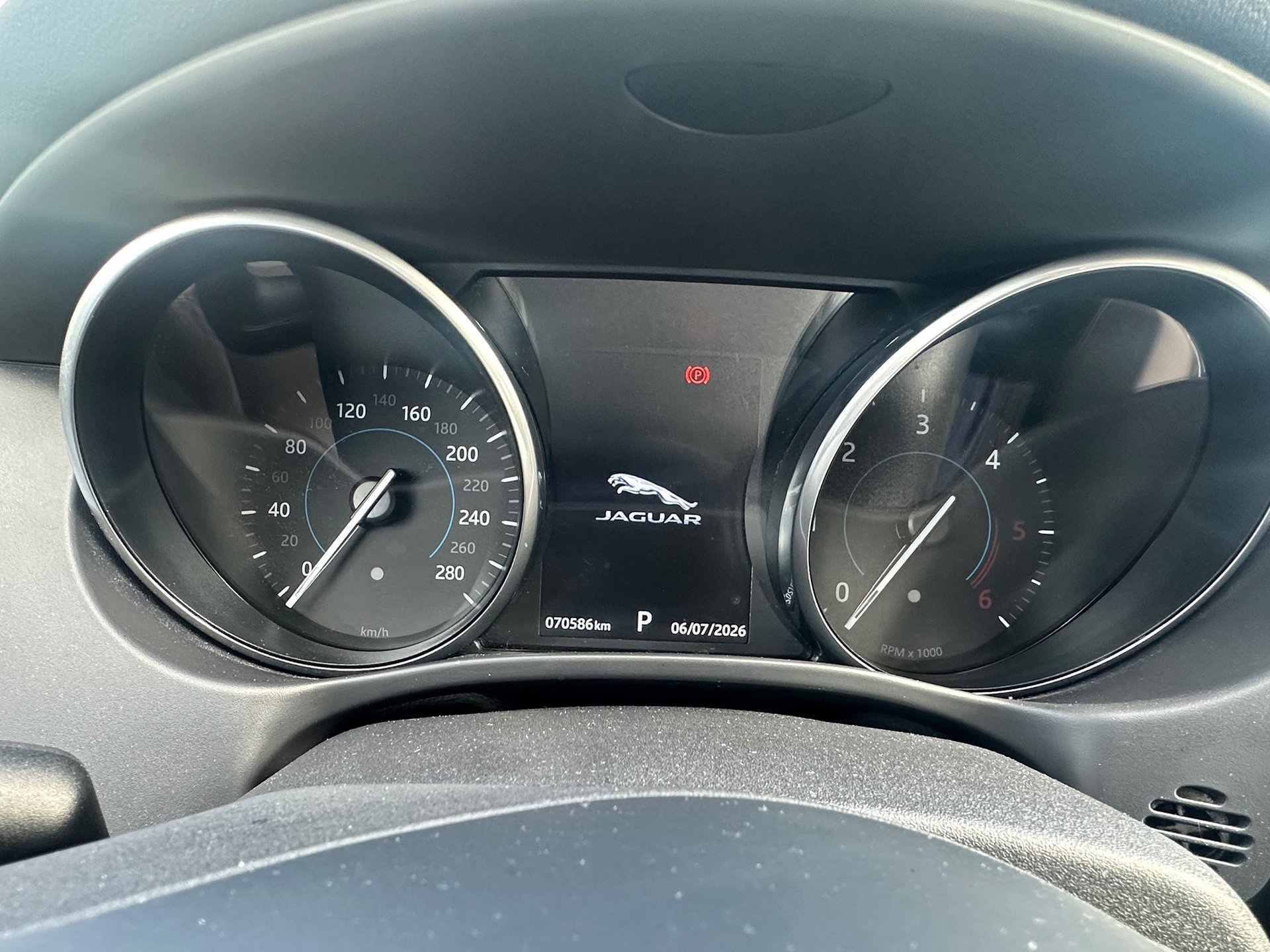 JAGUAR XE 20d AWD