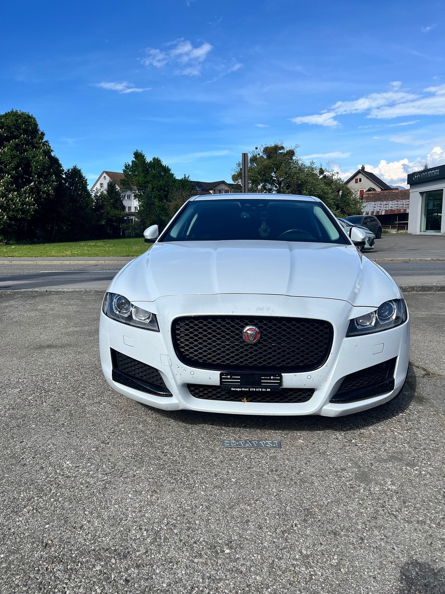 JAGUAR XF 20d