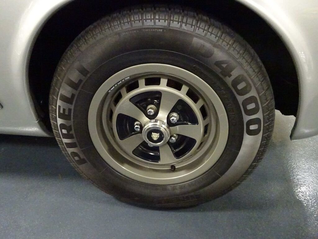 Jaguar XJ 5.3C