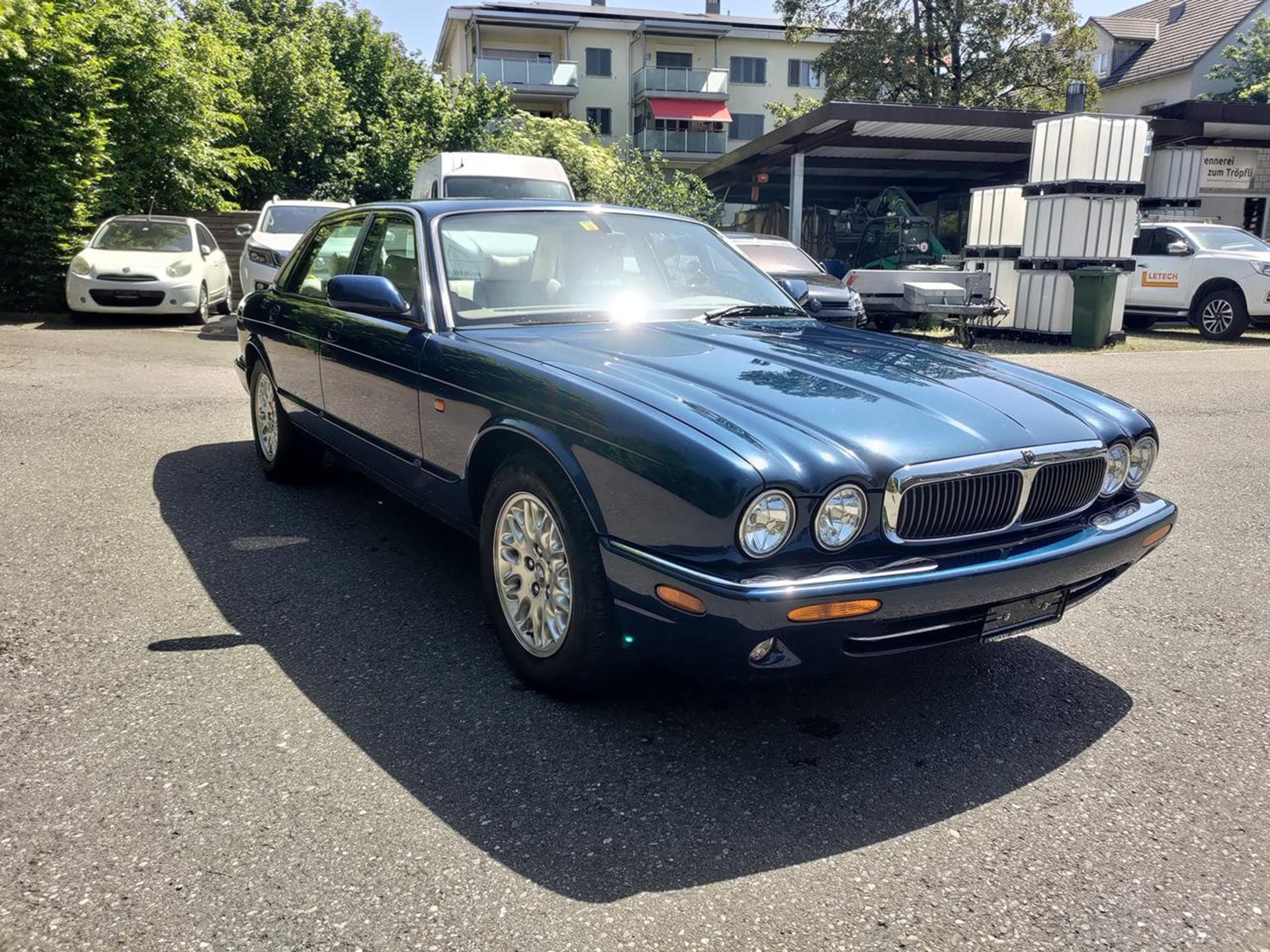 JAGUAR XJ Executive 3.2L