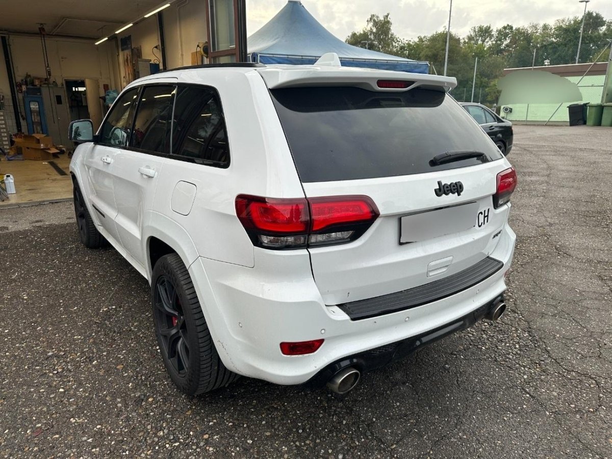 Jeep Grand Cherokee SRT8, 468 HP