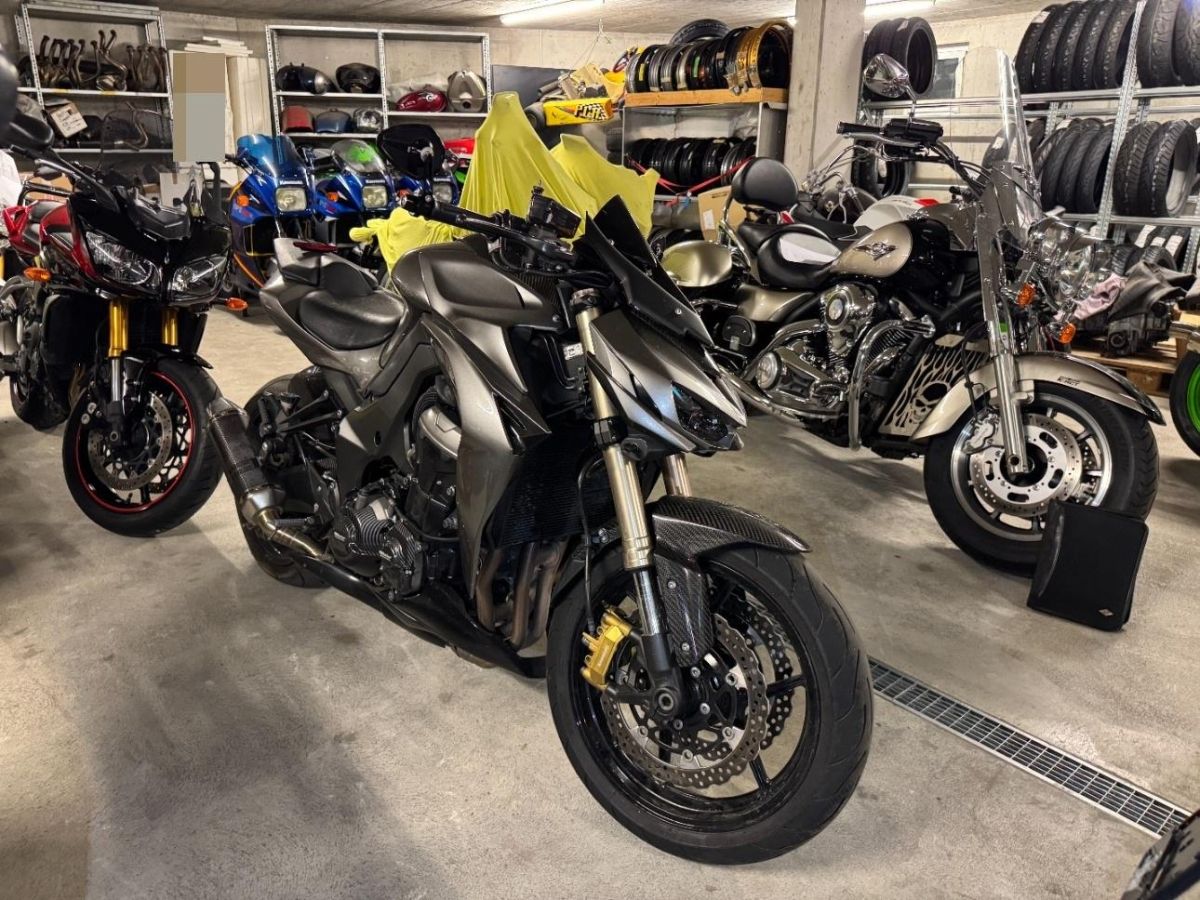 KAWASAKI Z 1000, 142 HP