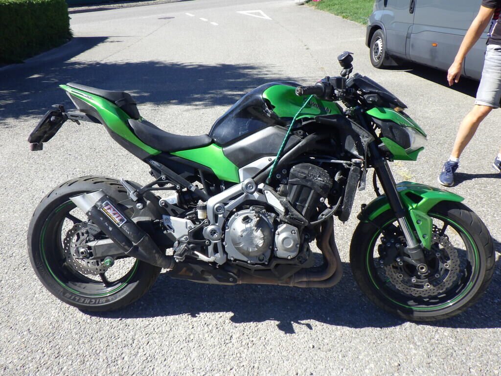 KAWASAKI Z900 Kawasak