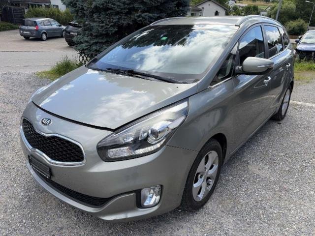 Kia Carens 1.7 CRDi Trend