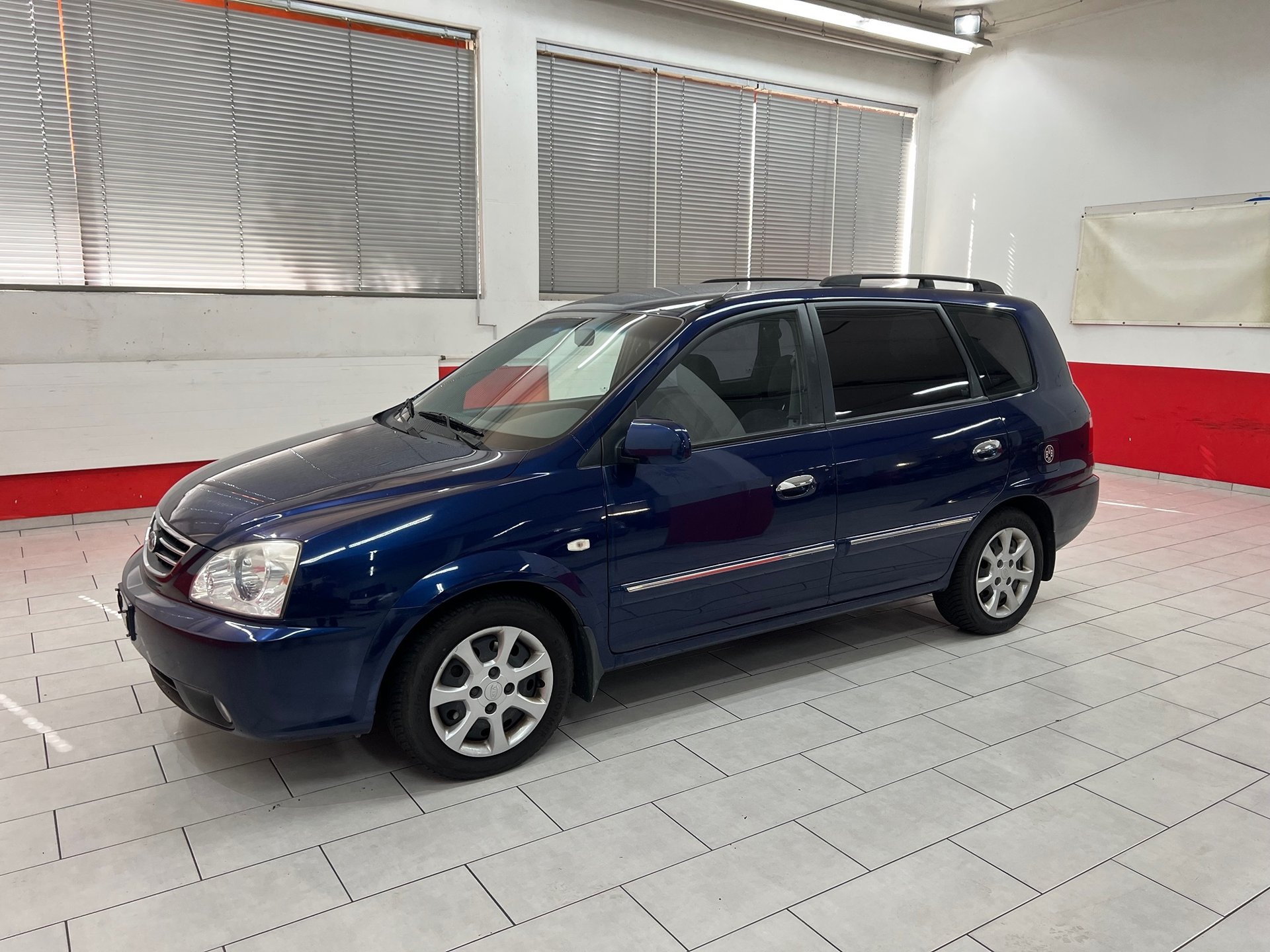 KIA Carens II 2.0 VGT