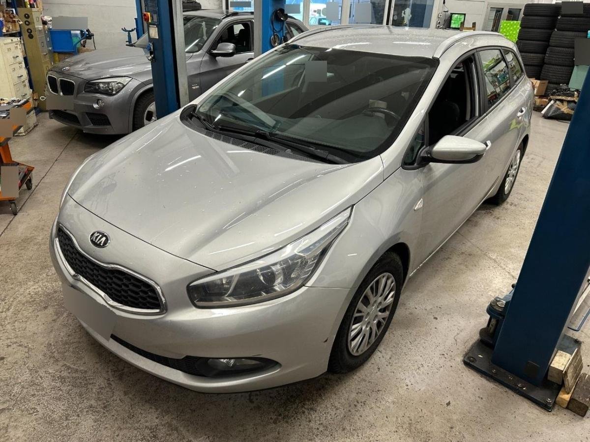 KIA Cee'd SW 1.4 1.4, 99 HP