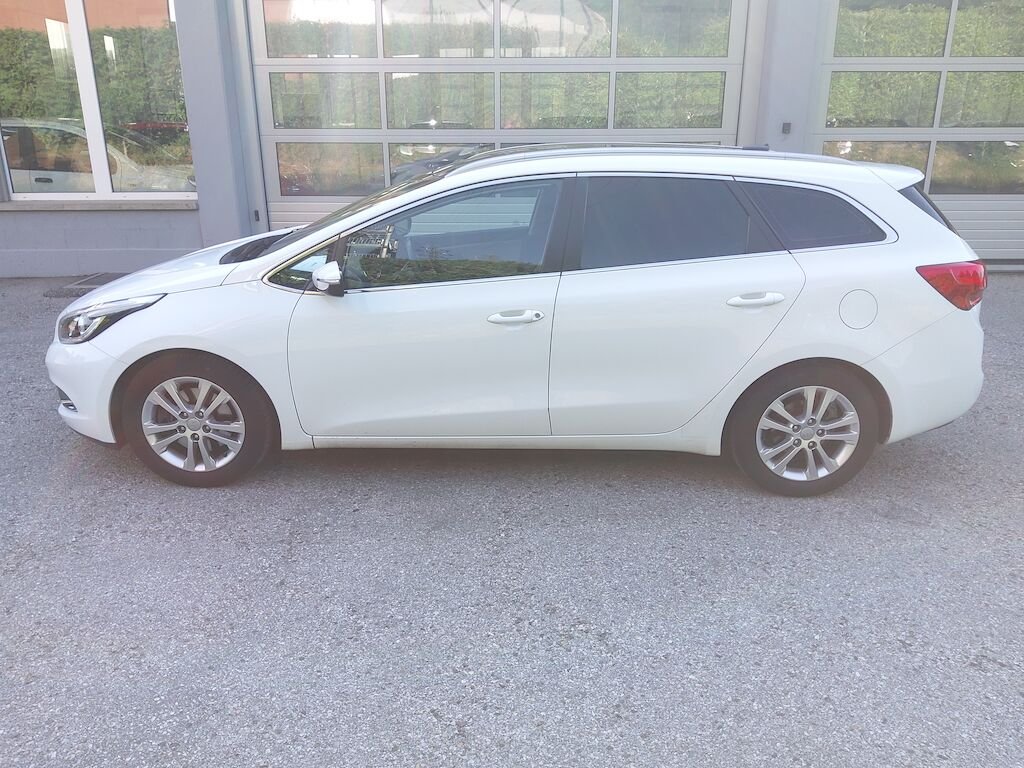 Kia Cee'd SW 1.6 GDi